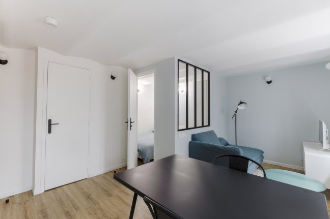 Location Appartement meubl 2 pices - 24m 75018 Paris