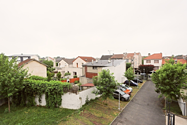 Vente Appartement 3 pièces - 61m² 93240 Stains