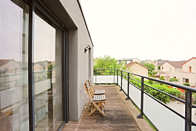 Vente Appartement 3 pièces - 61m² 93240 Stains