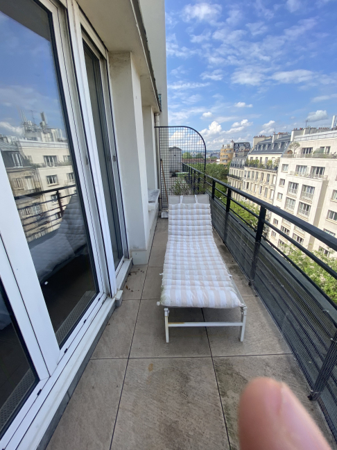 Location Appartement 2 pièces - 52m² 75016 Paris