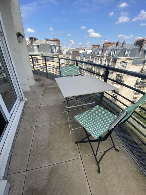 Location Appartement 2 pièces - 52m² 75016 Paris