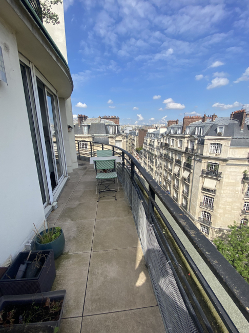 Location Appartement 2 pièces - 52m² 75016 Paris