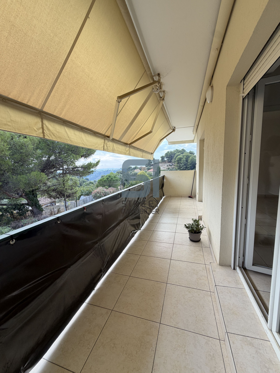 Location Appartement  2 pièces - 34m² 06000 Nice