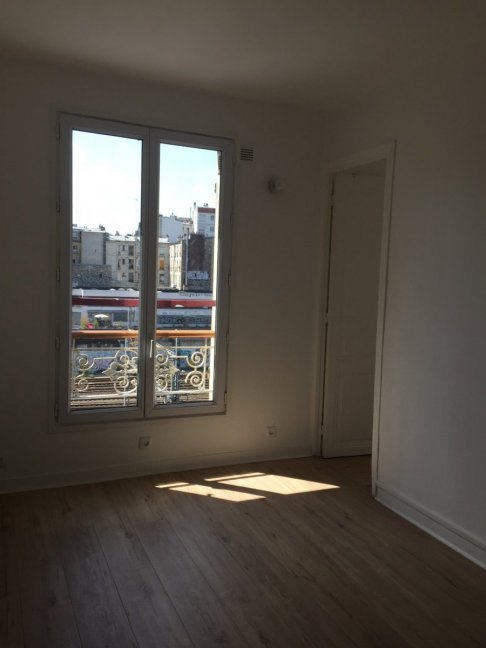 Vente Appartement  2 pices - 26m 75018 Paris