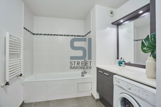 Location Appartement  2 pices - 49m 93260 Les Lilas