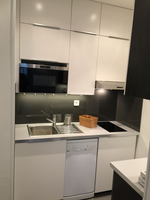 Location appartement meubléParis 75018