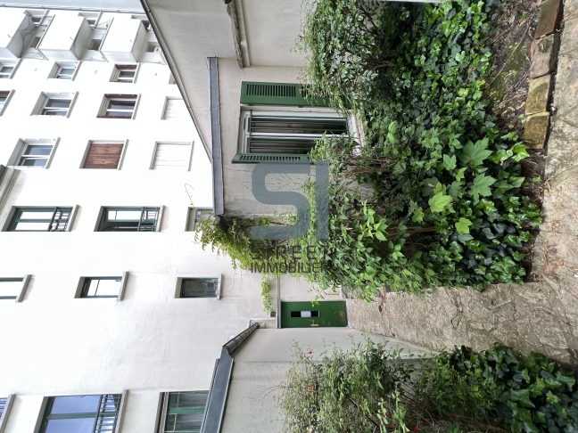 Location appartement meubléParis 75018