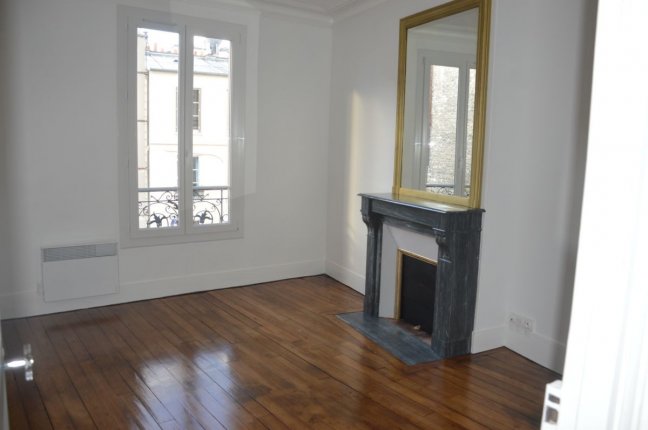 Location Appartement  4 pices - 80m 75014 Paris 14