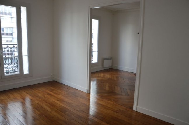 Location Appartement  4 pices - 80m 75014 Paris 14