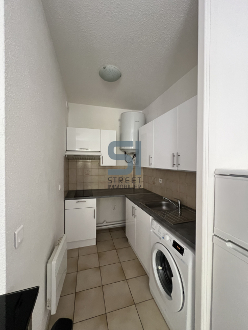 Location Appartement  1 pice (studio) - 25m 06000 Nice