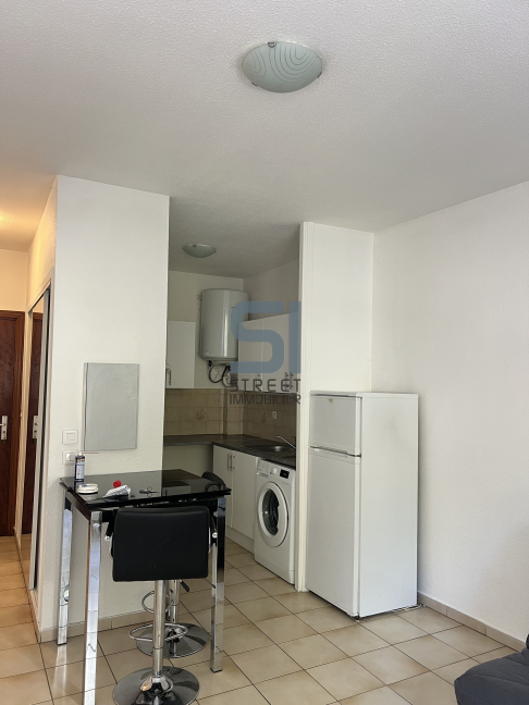 Location Appartement  1 pice (studio) - 25m 06000 Nice