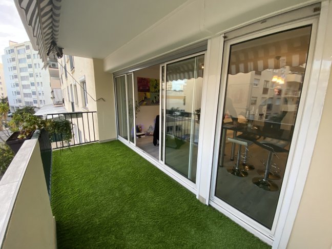 Vente Appartement  3 pices - 65m 06000 Nice