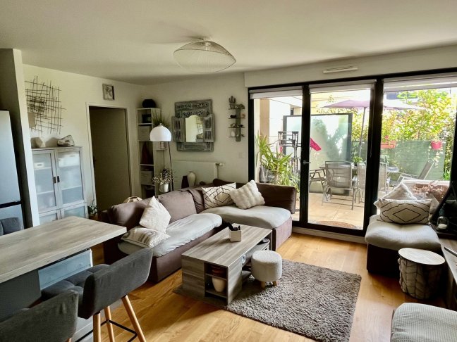 Vente Appartement  3 pices - 63.6m 92140 Clamart