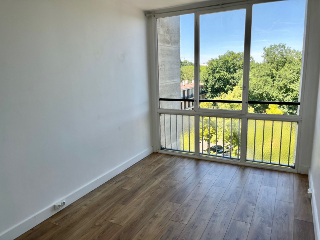 Vente Appartement  4 pices - 69.92m 92360 Meudon La Foret