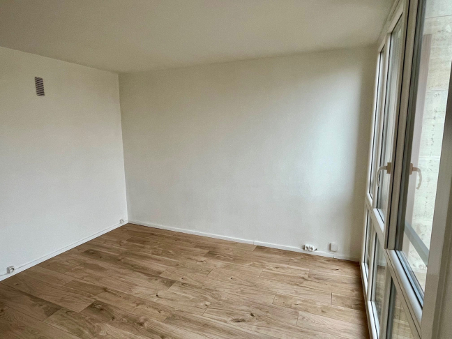 Location Studio  1 pi�ce (studio) - 25m� 92360 Meudon La Foret