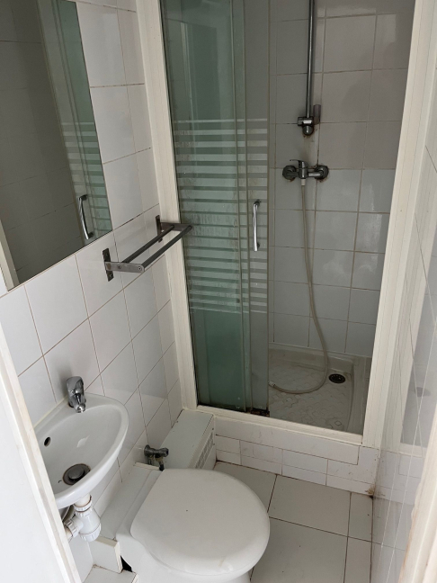 Vente Chambre individuelle  1 pi�ce (studio) - 11.7m� 92360 Meudon La Foret