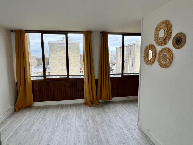 Location Studio  1 pi�ce (studio) - 24.8m� 92360 Meudon La Foret