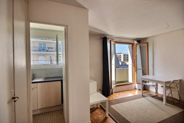 Location appartement meubléParis 75015