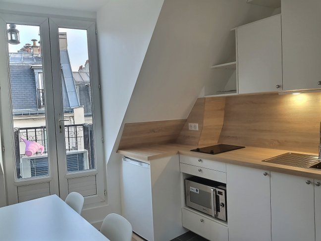 Location appartement meubléParis 75017
