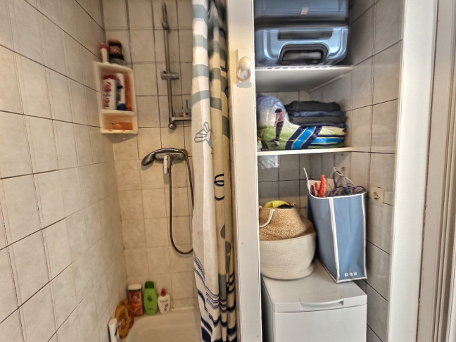 Location appartement meubléParis 75018