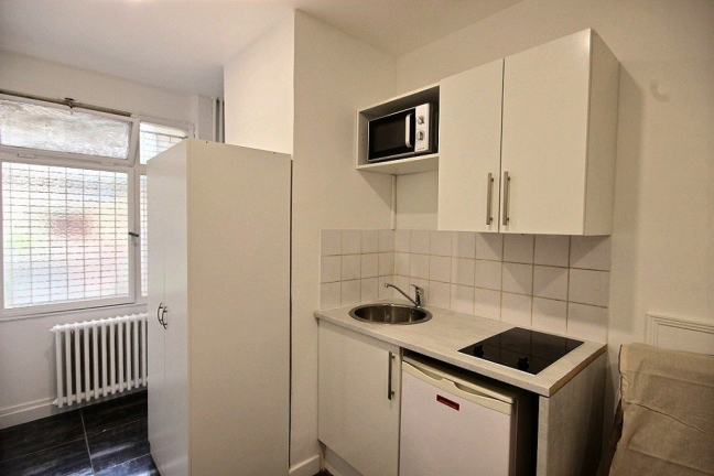 Vente Appartement meubl 1 pice (studio) - 10.46m 75016 Paris