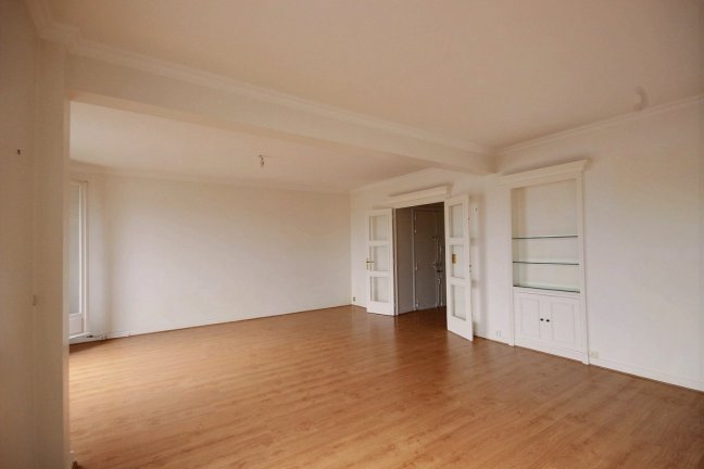 Location Appartement  5 pices - 112m  