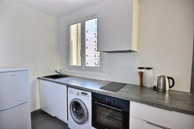 Location Appartement meubl 3 pices - 40m 75015 Paris
