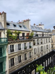 Location appartement meublParis 75009
