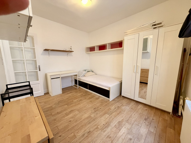 Location Appartement meublé 1 pièce (studio) - 15.98m² 75007 Paris