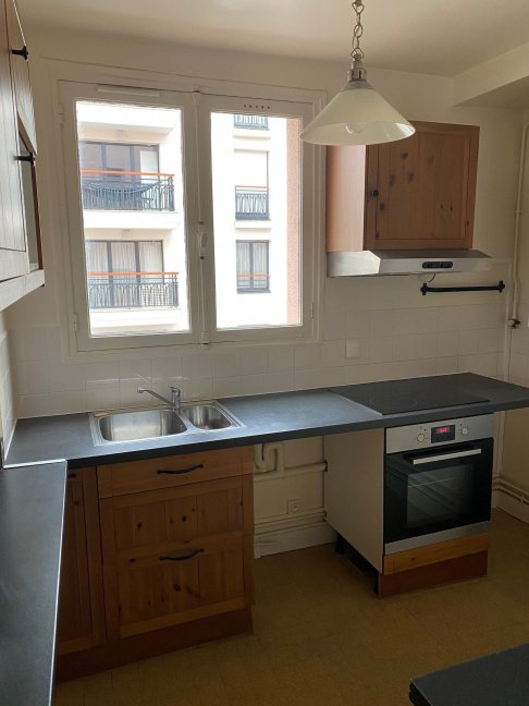 Location Appartement  2 pices - 41.39m 92170 Vanves