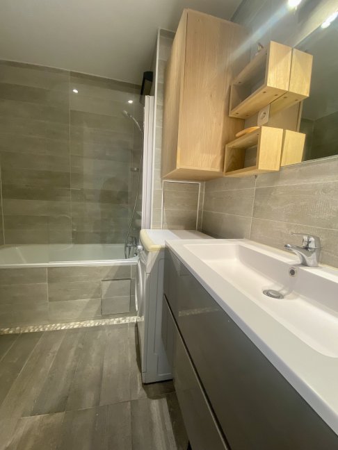 Location Appartement meubl 1 pice (studio) - 29.29m 75009 Paris
