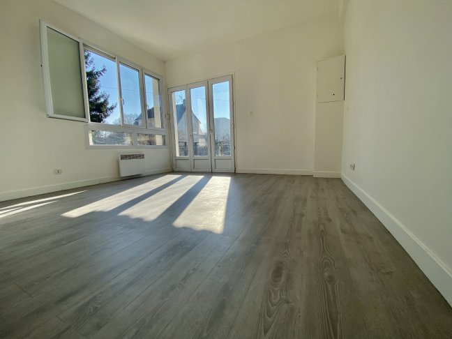 Location Appartement  2 pi�ces - 38.12m� 94800 Villejuif