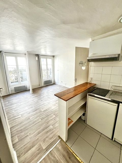 Location Appartement  1 pice (studio) - 25m 75006 Paris
