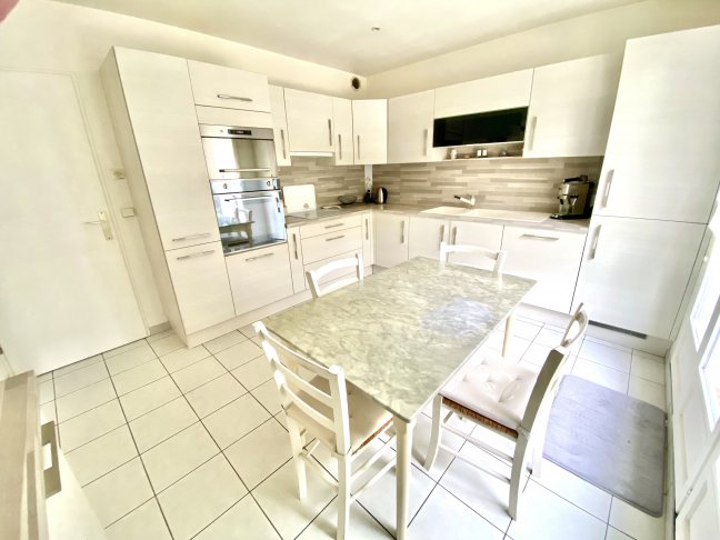 Vente Maison  5 pices - 144.36m 94320 Thiais