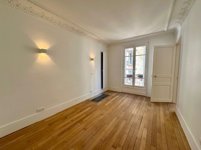 Location Appartement  2 pices - 48m 75013 Paris