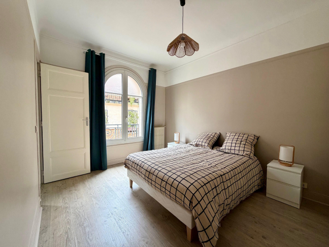 Location Appartement meublé 2 pièces - 41m² 75005 Paris