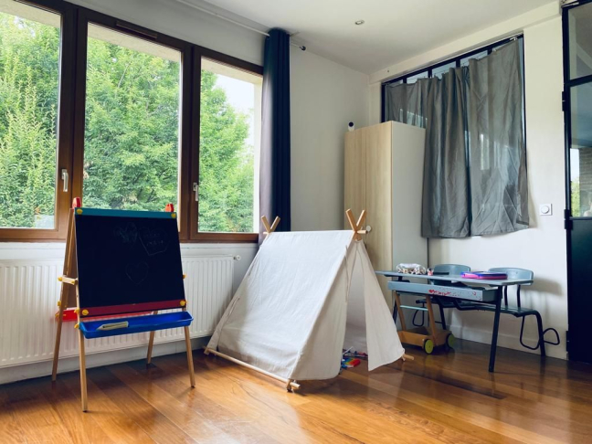 Vente Maison 9 pièces - 220m² 93170 Bagnolet