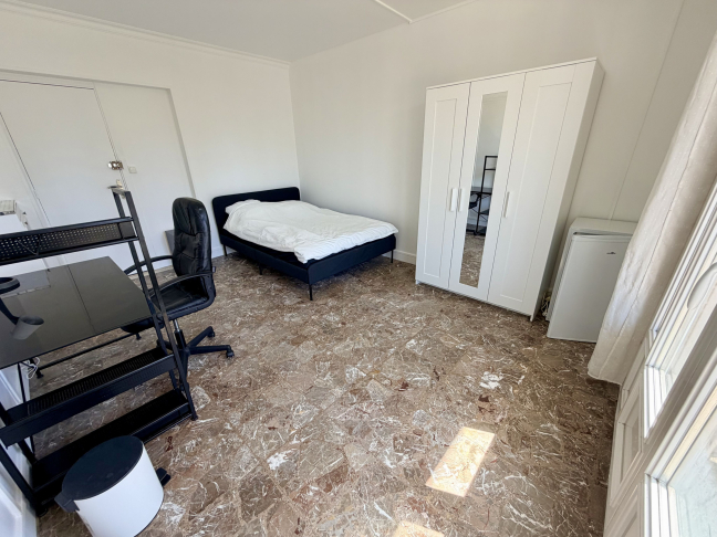 Location Appartement meubl� 1 pi�ce (studio) - 15.4m� 94800 Villejuif