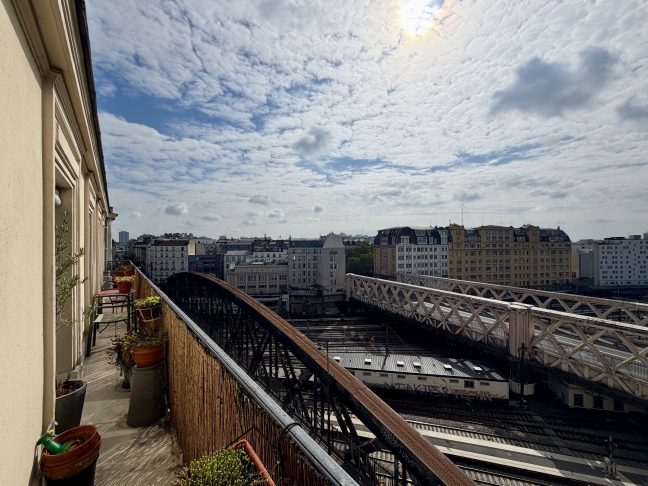 Vente Appartement  2 pi�ces - 60m� 75010 Paris