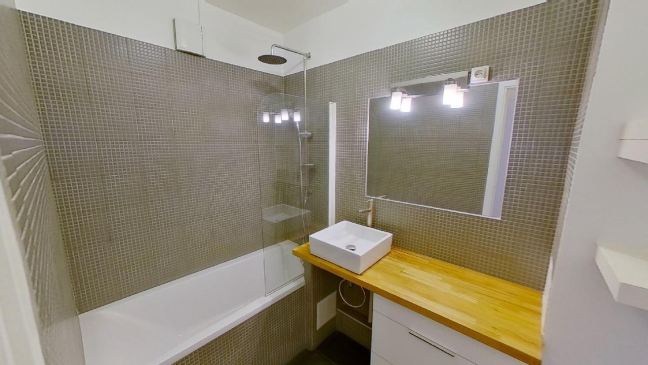 Location Appartement meubl� 3 pi�ces - 65.16m� 75011 Paris