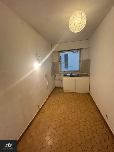 Vente Appartement  3 pices - 71m 75011 Paris