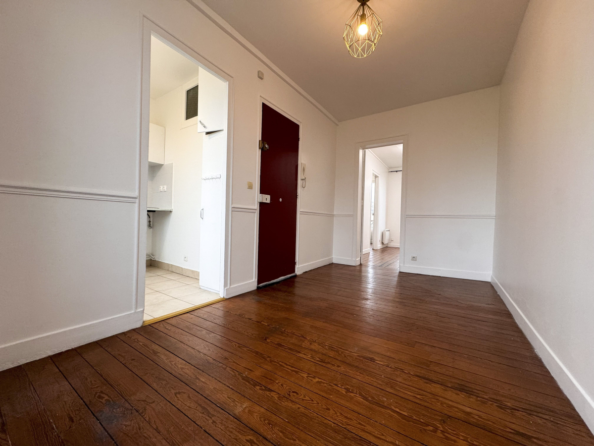 Location Appartement  3 pièces - 29.88m² 94200 Ivry-sur-seine