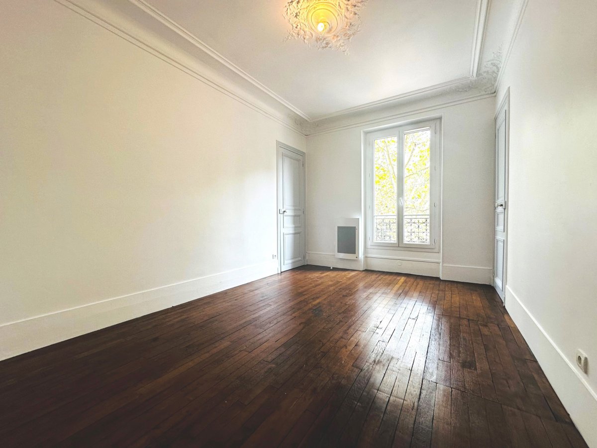 Location Appartement 3 pièces - 72.14m² 75012 Paris