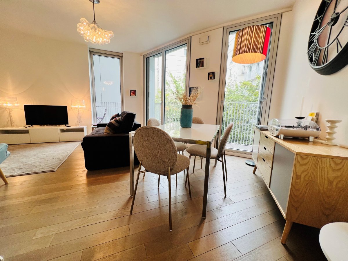 Location Appartement meublé 2 pièces - 48.74m² 75004 Paris