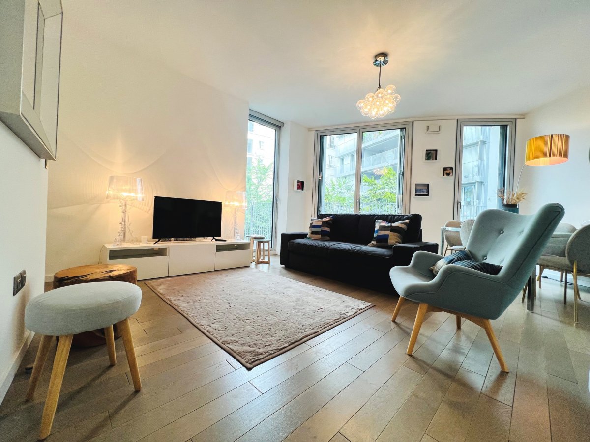 Location Appartement meublé 2 pièces - 48.74m² 75004 Paris