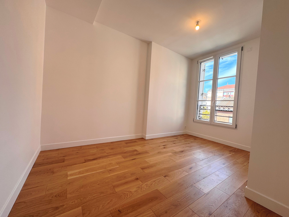 Location Appartement  4 pièces - 76.83m² 94160 Saint-mande