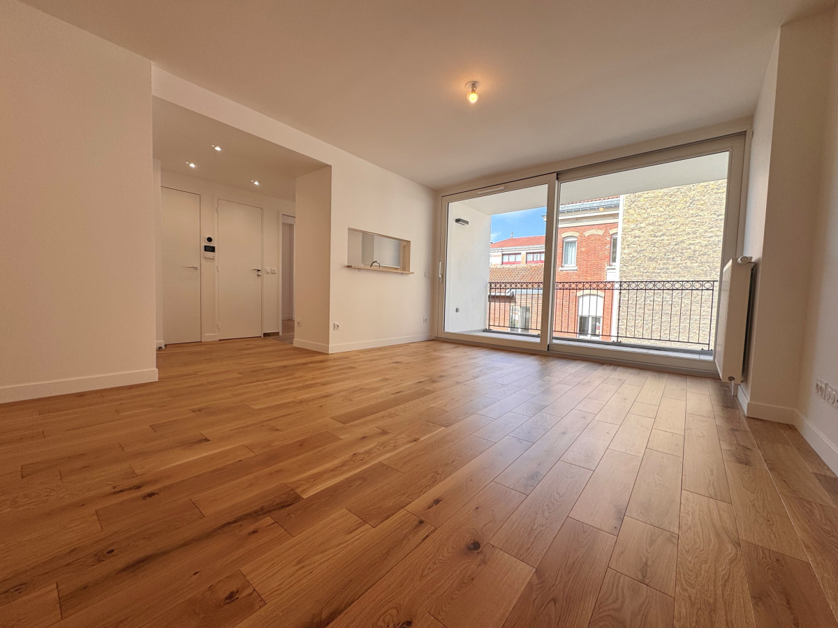 Location Appartement  4 pièces - 76.83m² 94160 Saint-mande