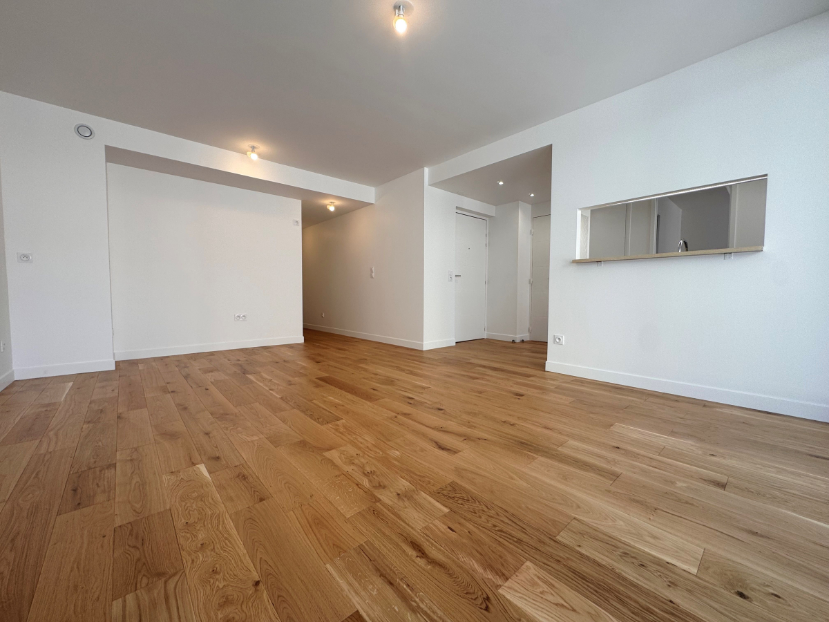 Location Appartement  4 pièces - 76.83m² 94160 Saint-mande