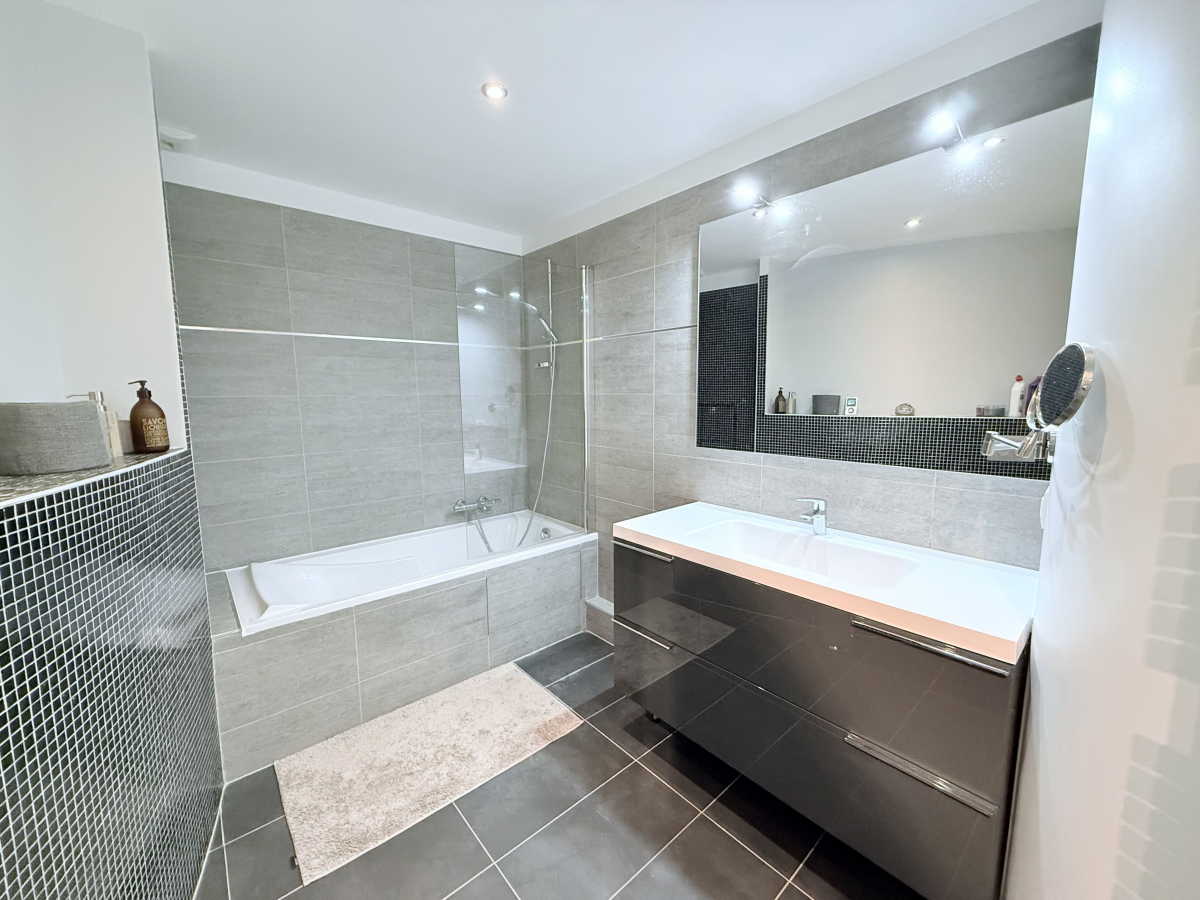 Vente Appartement  2 pièces - 48m² 75004 Paris