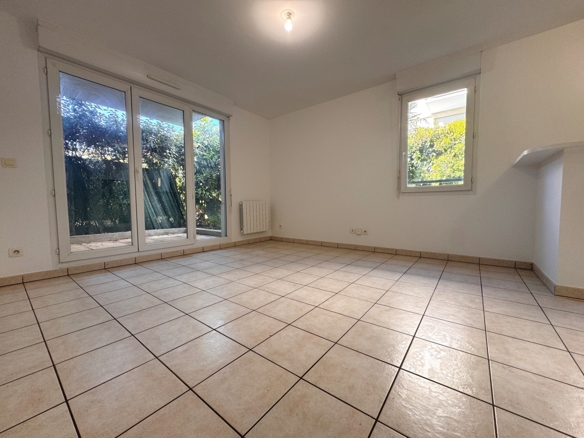 Location Appartement  2 pièces - 35m² 94400 Vitry-sur-seine